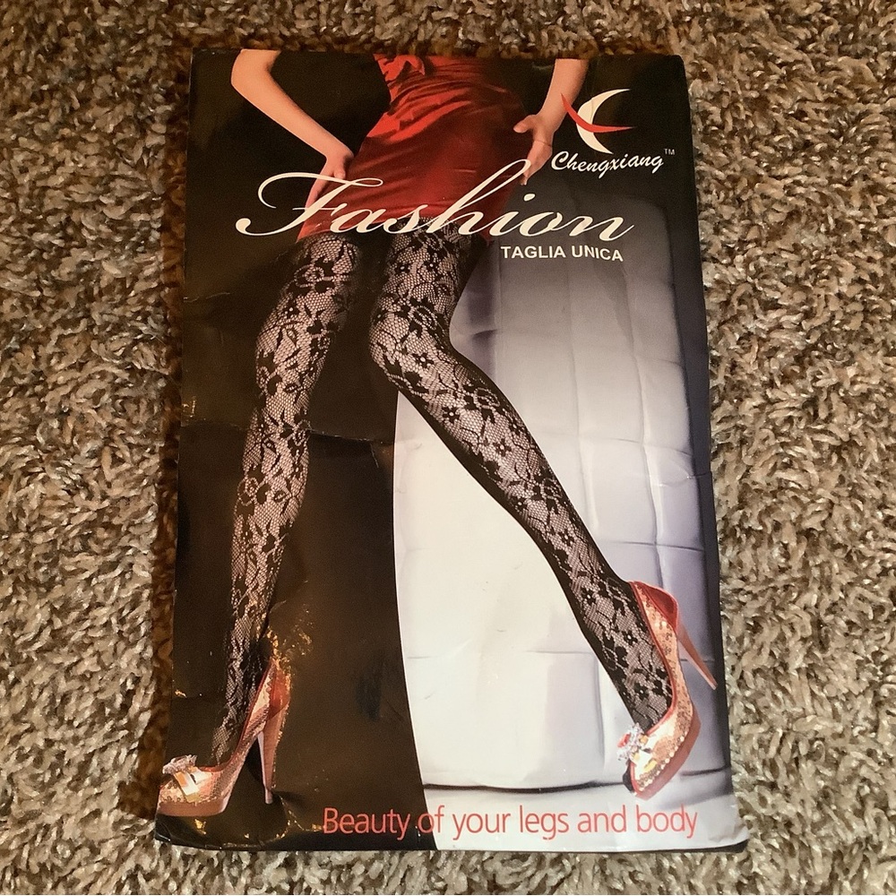 Chengxiang fashion flower fishnet pantyhose, black, One Size